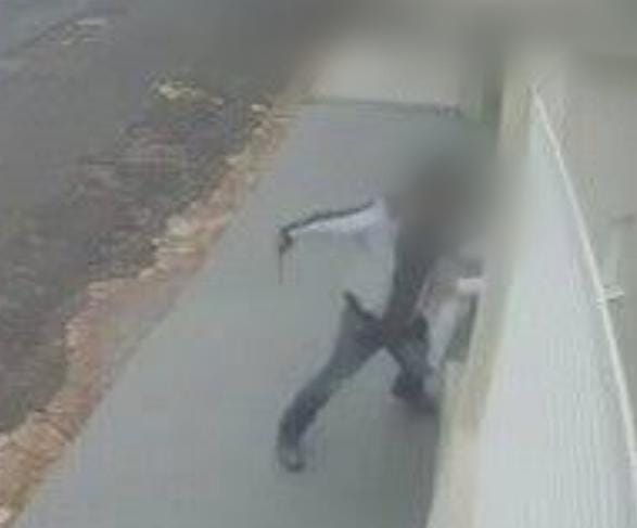 COVARDIA: Criminoso agride e tenta matar ex-mulher em residência 