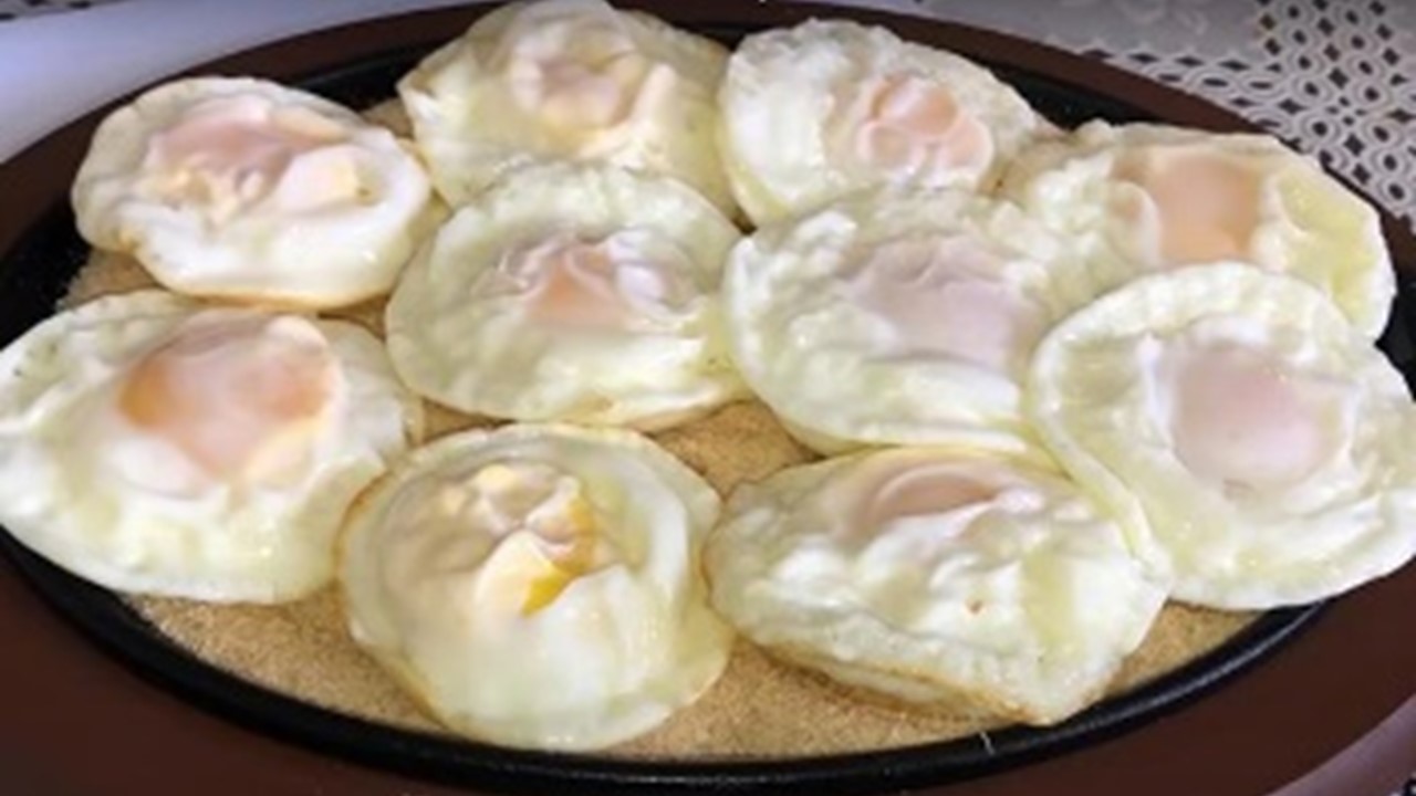 SEGREDO REVELADO: Por que o ovo frito de restaurante é diferente?  