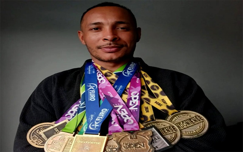 JIU-JÍTSU: Professor rondoniense que dá aula para crianças é vice-campeão brasileiro 