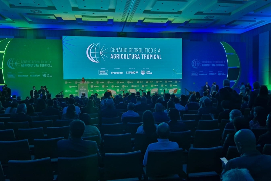 CENÁRIOS: Faperon/Senar marca presença em evento nacional sobre geopolítica