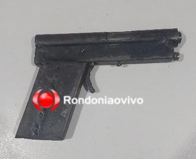 NA 7 DE SETEMBRO: Polícia Militar prende homem com arma na cintura em região de praça 