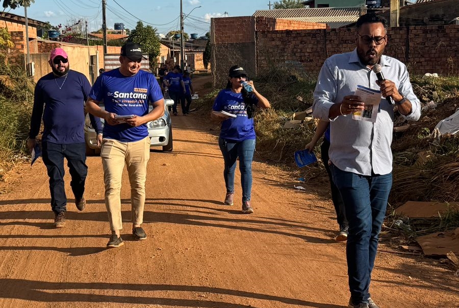 DR. SANTANA: Vereador comemora início das obras do programa 'Tchau Poeira' no Castanheiras
