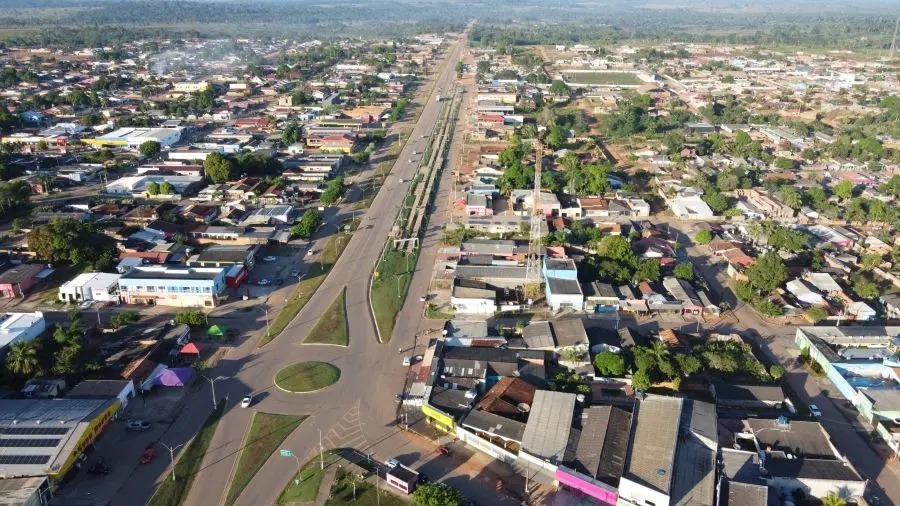 ALAN QUEIROZ: Deputado promove melhorias e avanços significativos para Nova Mamoré