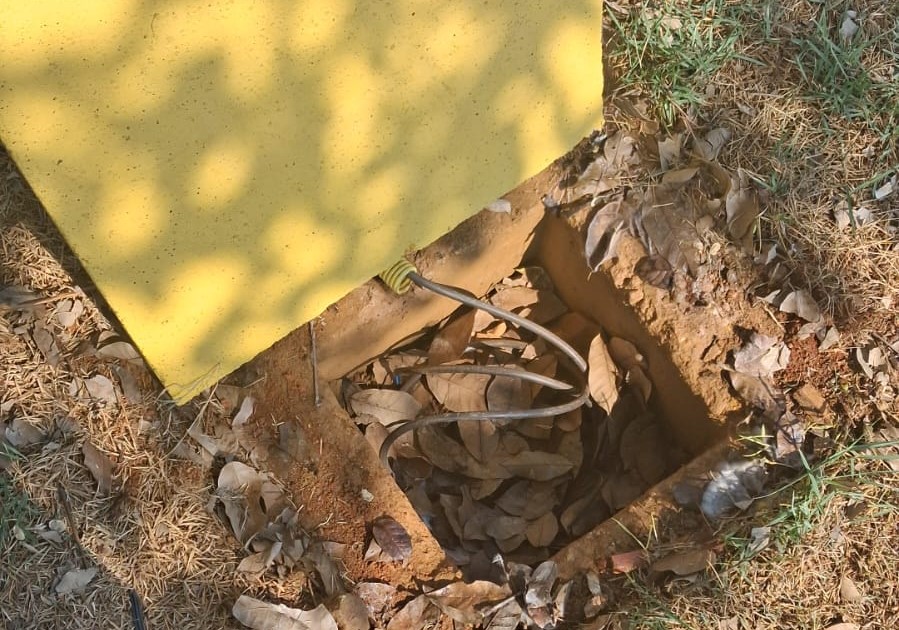 VANDALISMO: Praça Marise Castiel sofre furto de fios menos de 24h após inauguração