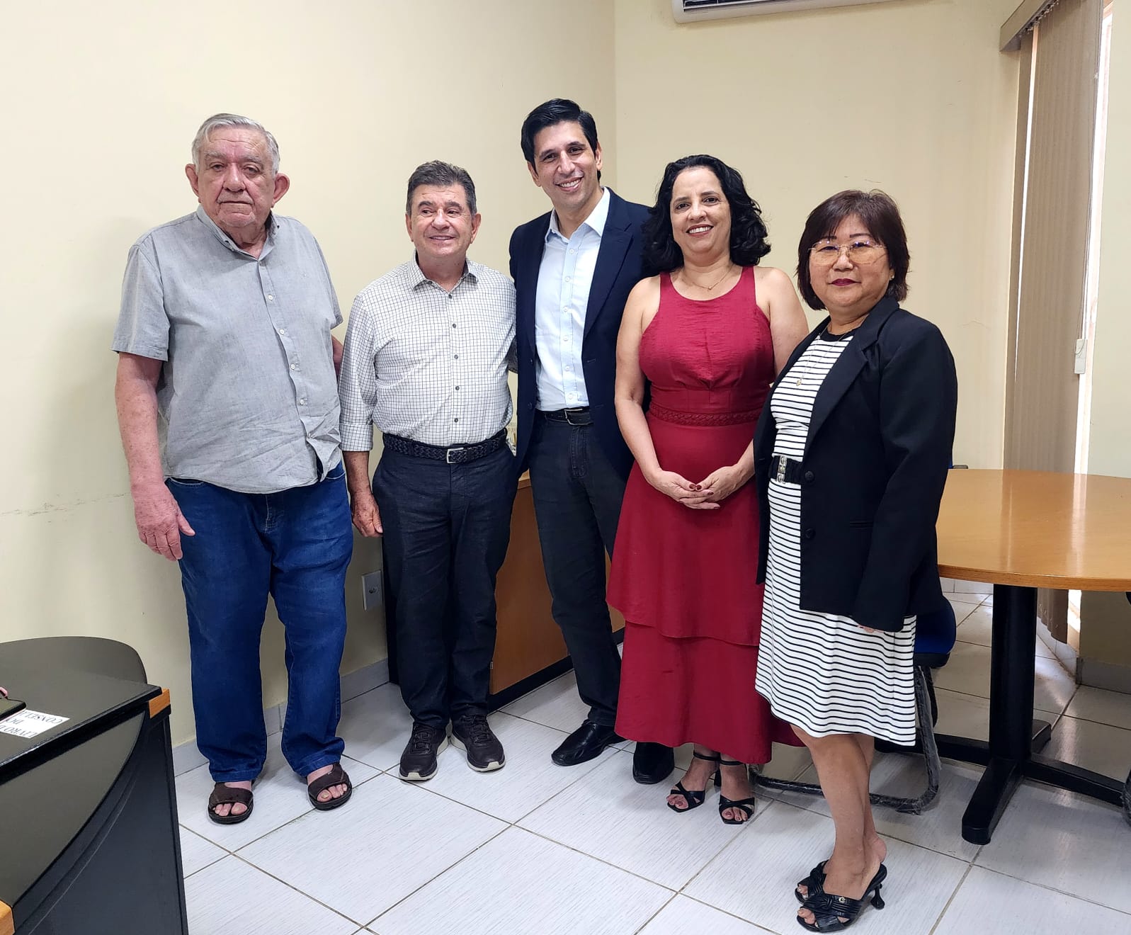 EDUCAÇÃO: Profs. Augusto Pellucio e Chirlany Mendanha tomam posse no Conselho Estadual