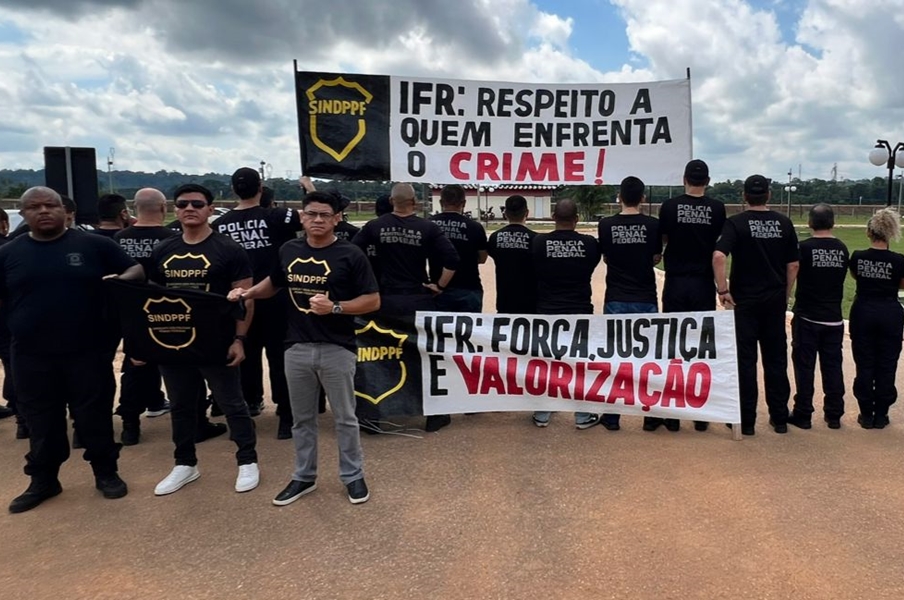 ESCALA PEGADA: Policiais Penais Federais realizam manifestação em Rondônia por implementação do IFR