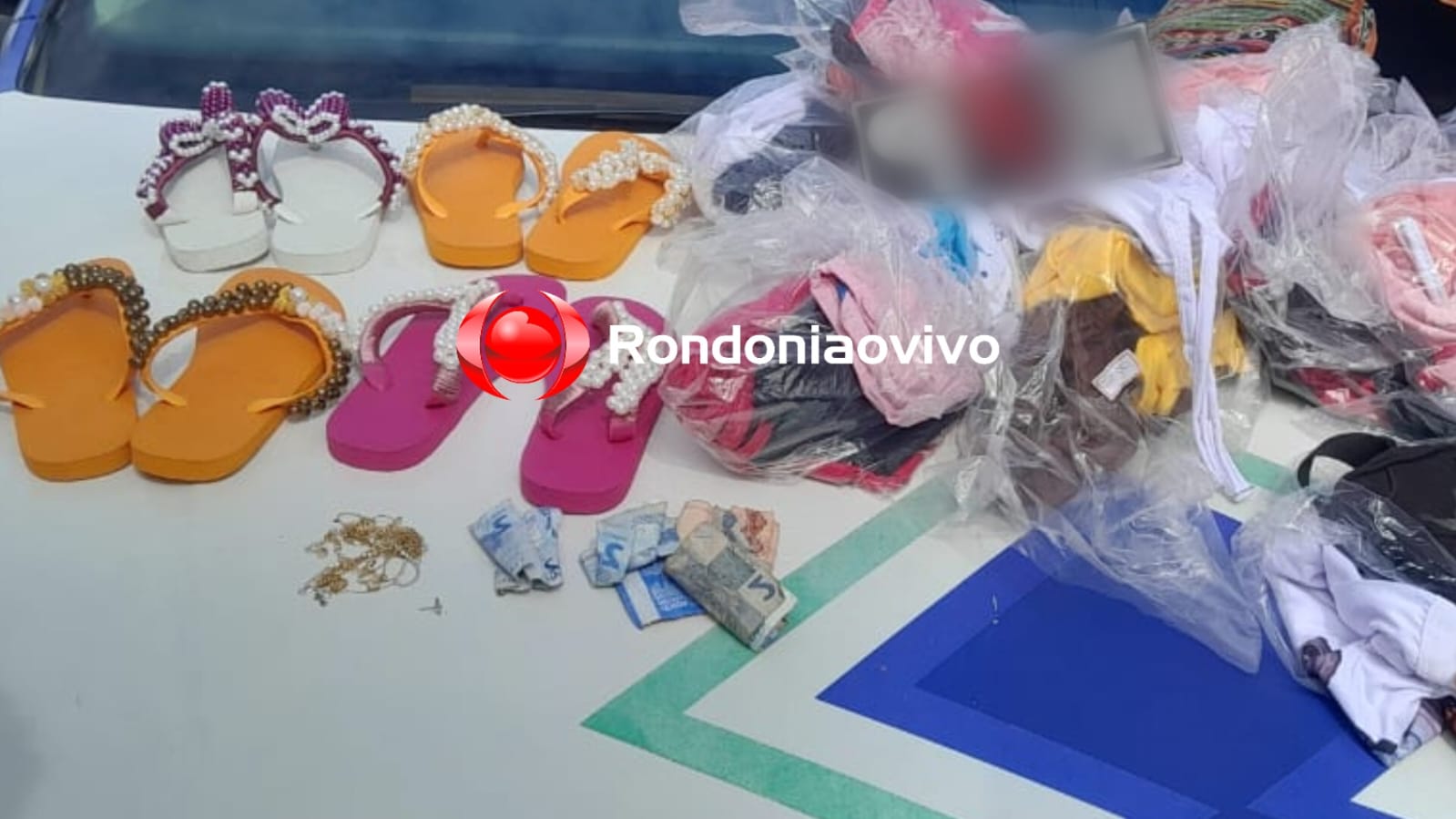 ESCAPOU: Homem foge e deixa para trás várias mercadorias furtadas em loja 