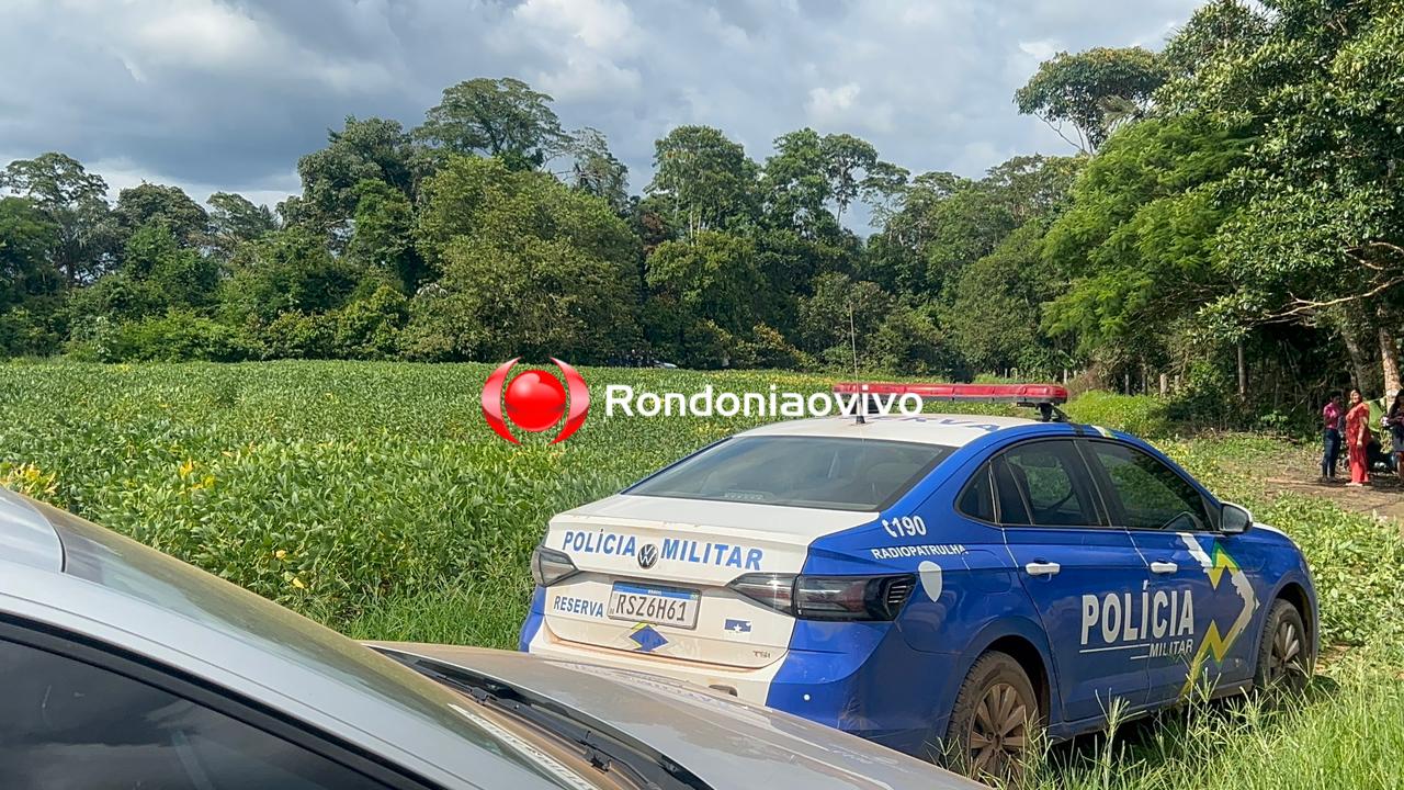 NO CÓRREGO: Corpos de amigos desaparecidos foram jogados de ribanceira