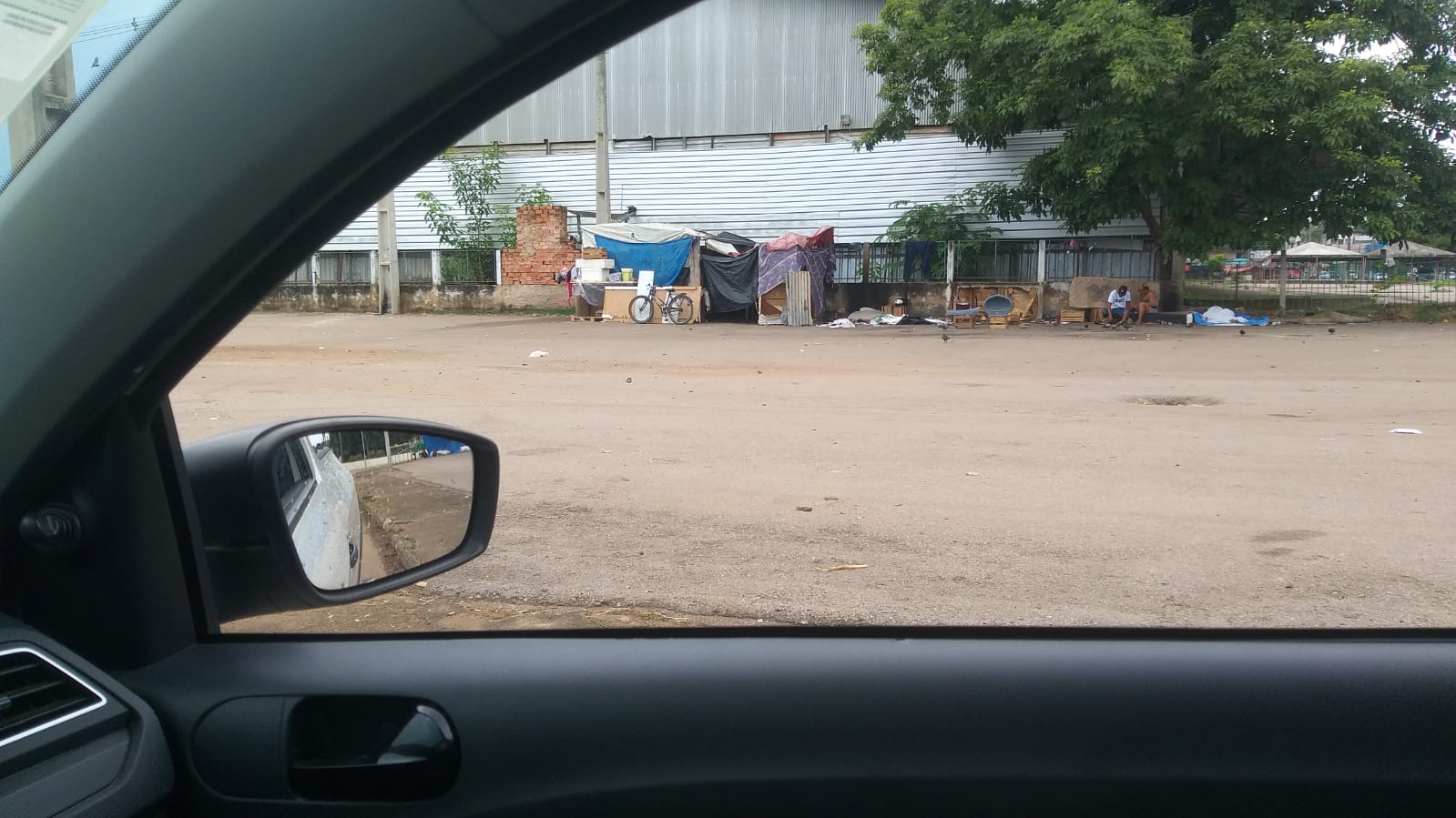 ANTIGA RODOVIÁRIA: População de rua cresce gera insegurança no Centro e no Cai N’Água