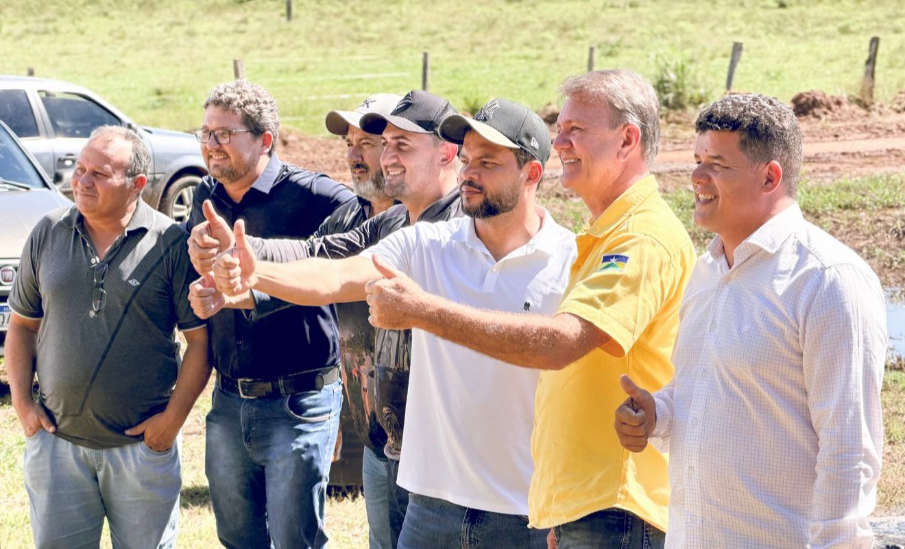 EDEVALDO NEVES : Deputado acompanha ação do projeto Porteira Adentro ao lado de lideranças