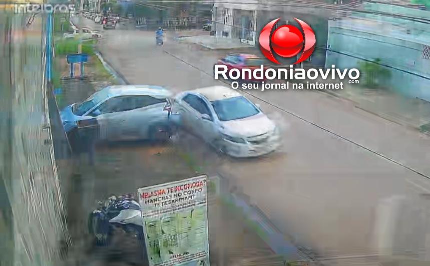 VÍDEO: Motorista foge após colisão contra carro estacionado