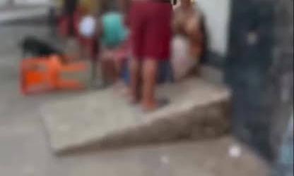 NO BAR: Homem é preso após agredir duas mulheres por causa de controle de TV