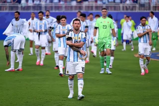 COPA DA MUNDO: Argentina vira sobre Inglaterra, vai à final da Copa e enfrenta a Espanha