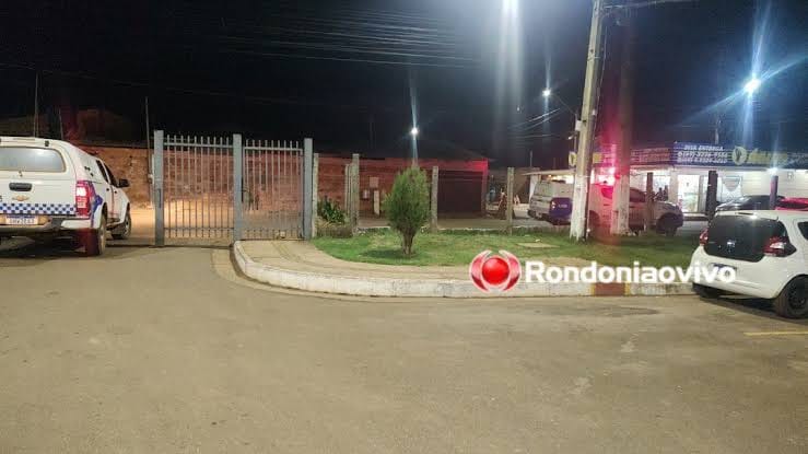 PERIGO: Criminosos cometem ataque a tiros em bar na frente de condomínio
