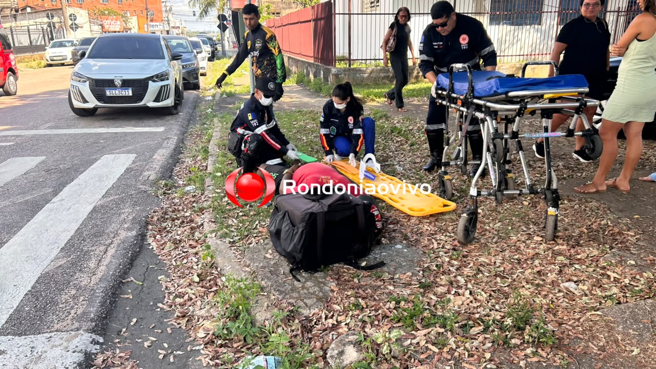URGENTE: Motoboy de delivery sofre fratura após mulher avançar preferencial