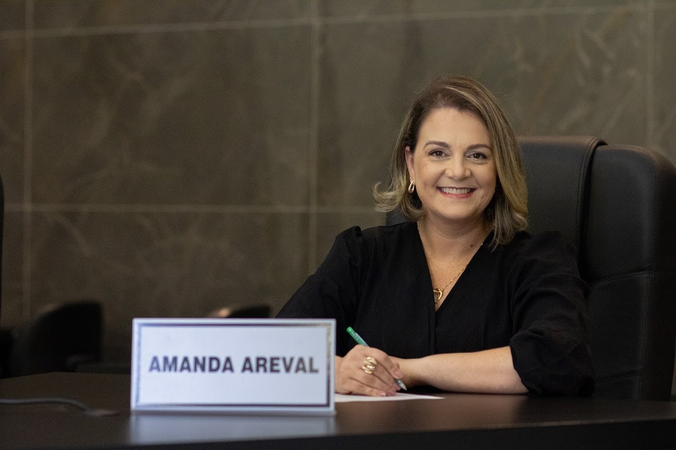 INCLUSÃO: Amanda Areval propõe Central Municipal de Libras em Vilhena