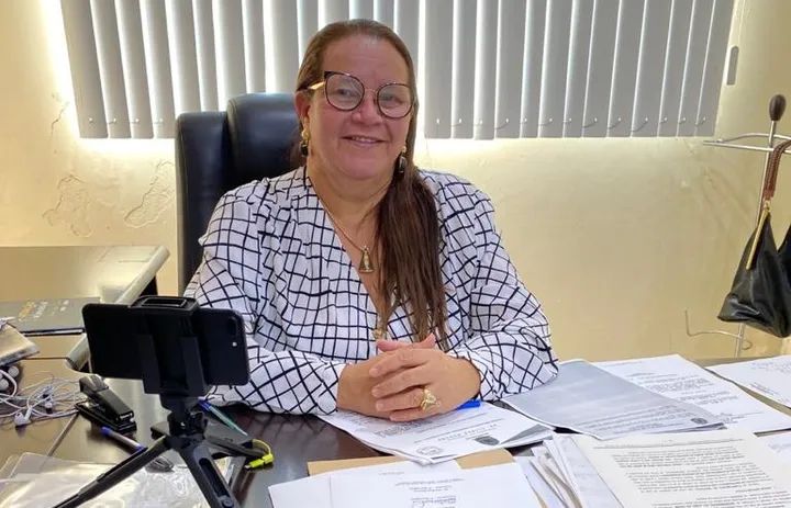 ELLIS REGINA: Ver. intensifica cobranças à Seinfra e contabiliza mais de 100 pedidos de obras