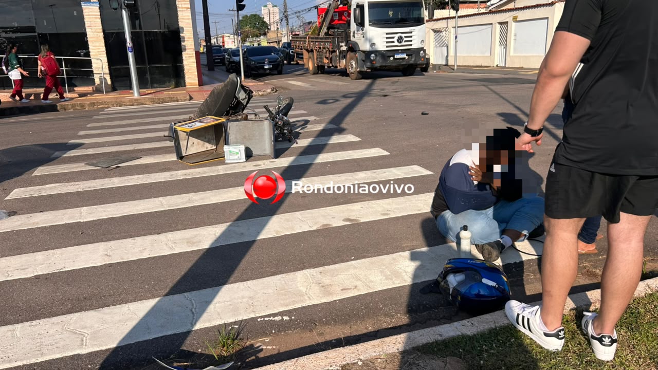 URGENTE: Motoboy é vítima de grave acidente após avançar semáforo
