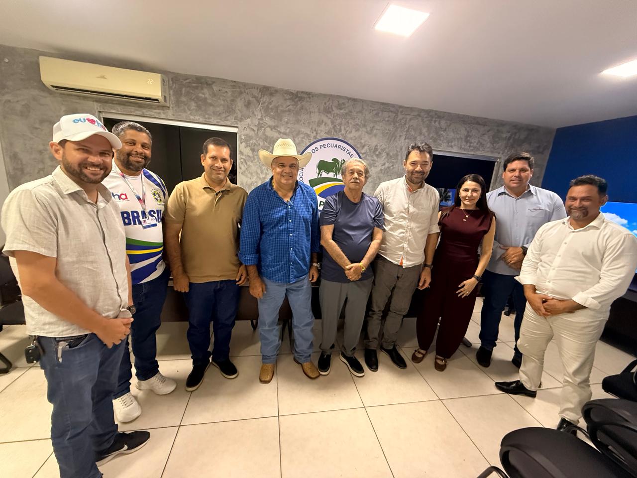 HOSPITAL DE CÂNCER: Primeira reunião do 11º Leilão Direito de Viver é realizada na sede da APRON