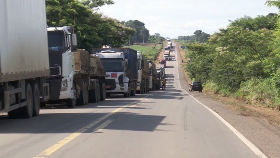 NA BR-364: Acidente provoca interdição de rodovia nesta terça-feira