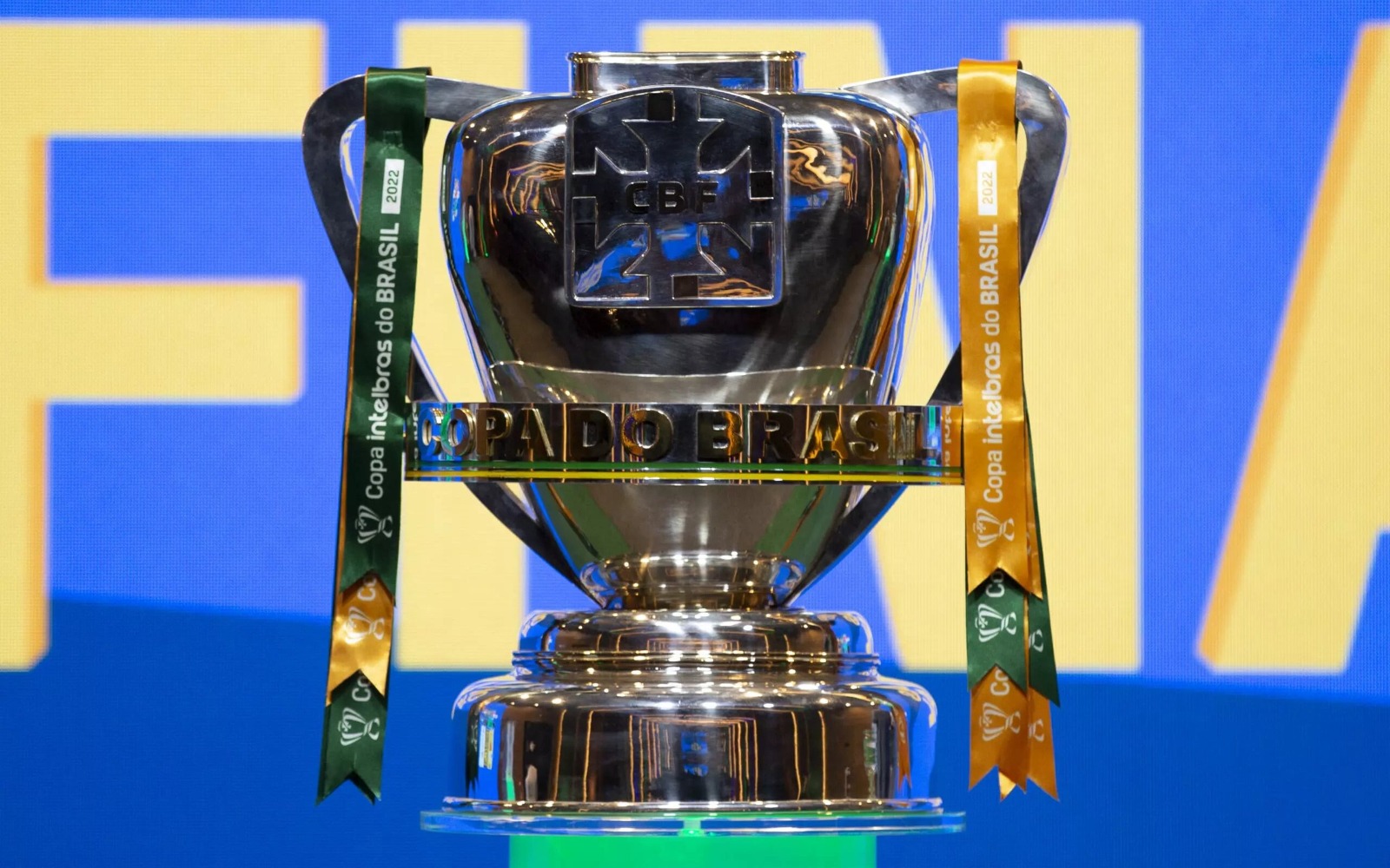 CONFRONTO IDA E VOLTA: CBF define datas e horários das semifinais da Copa do Brasil 2026