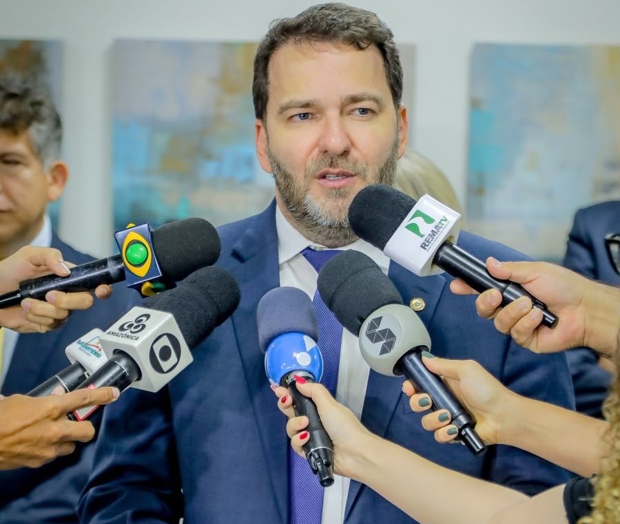 ALEX REDANO: Das reservas ambientais à motoristas: a atuação do deputado 