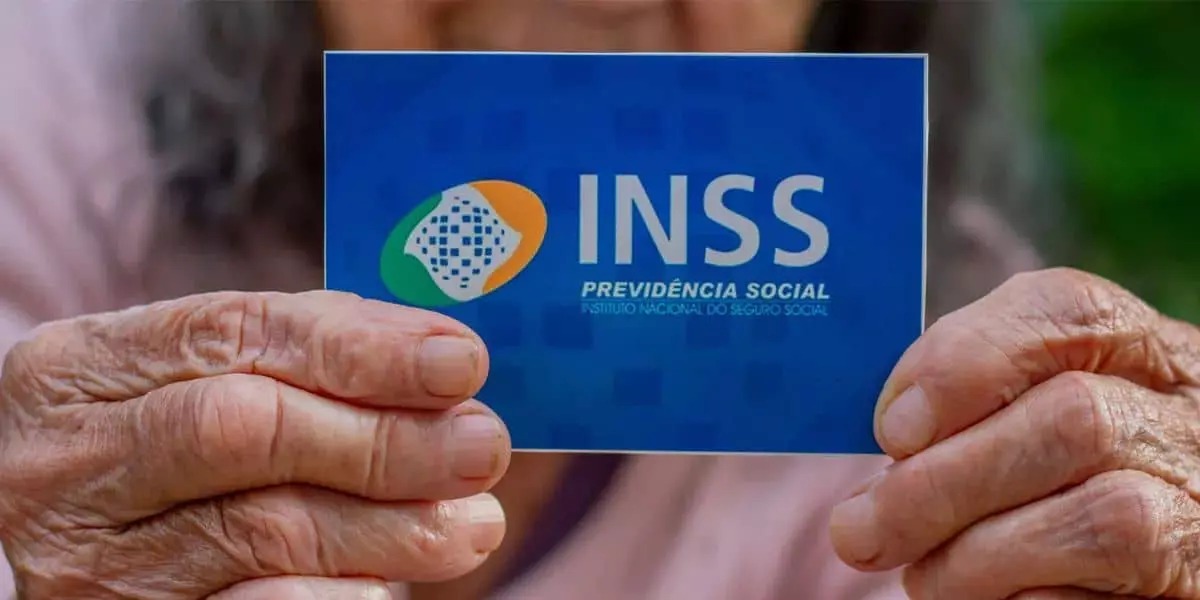 EM RONDÔNIA: INSS atende mais de mil pessoas e concede R$ 2,8 milhões em benefícios 