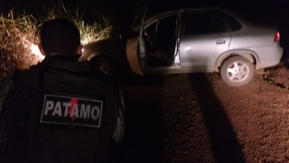 TRAPAÇA: Taxista é esfaqueado e tem carro roubado por passageiros