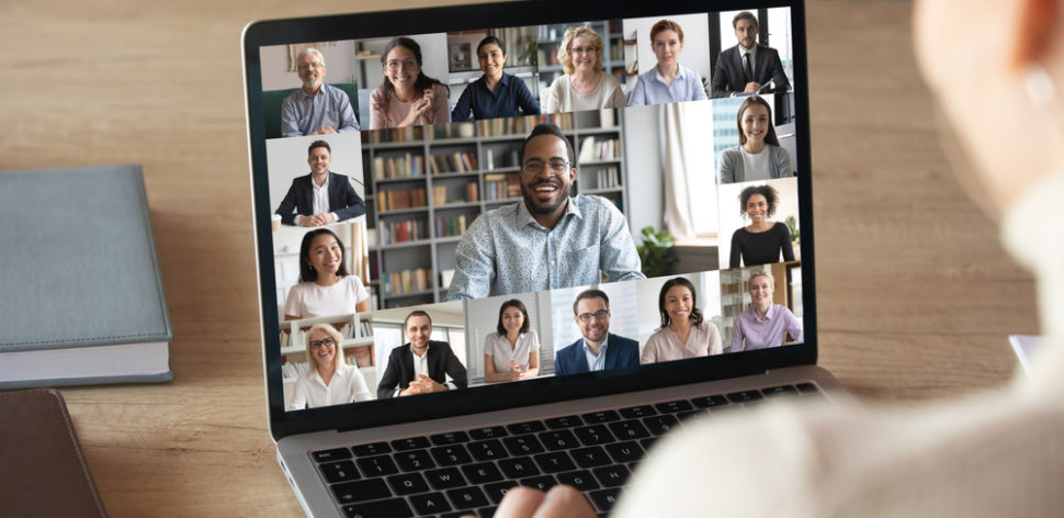 CUIDADO: Excesso de videoconferências afeta a saúde mental