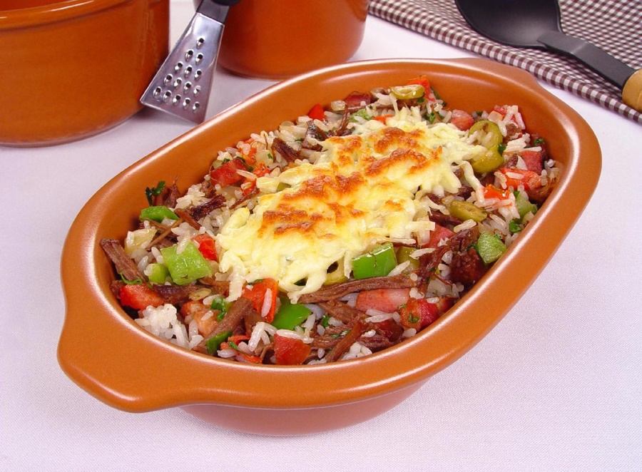 RECEITA: Arroz carreteiro com carne louca
