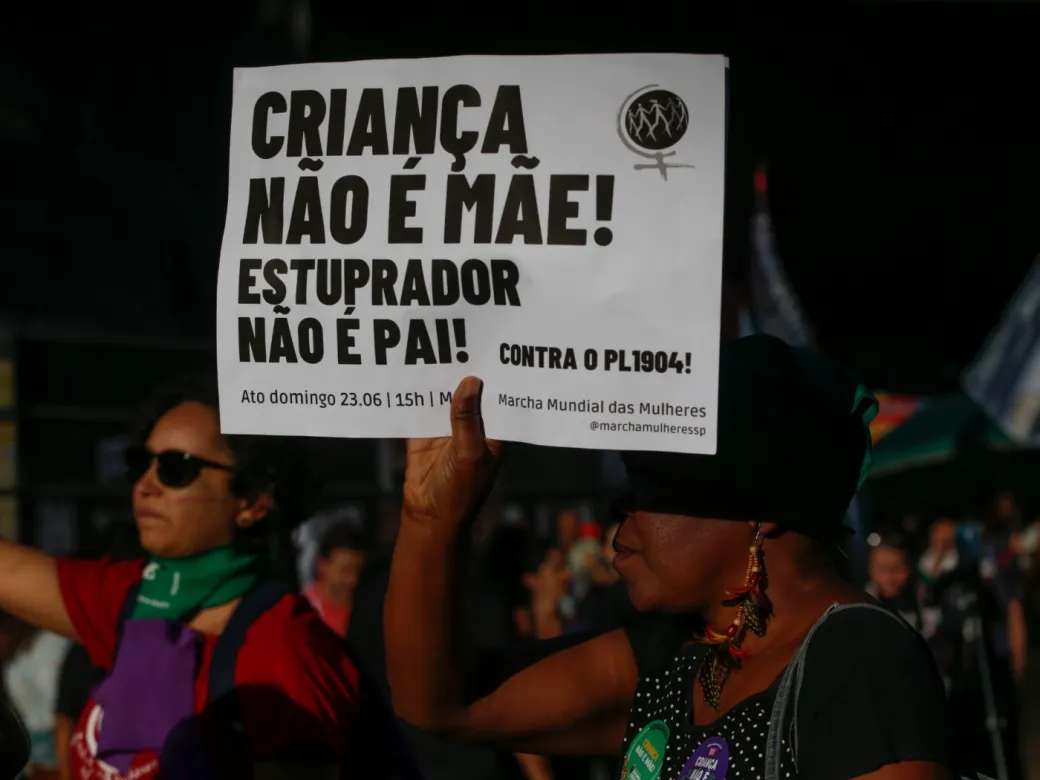 ABORTO LEGAL: Senado aprova projeto que dificulta atendimento de vítimas de violência sexual