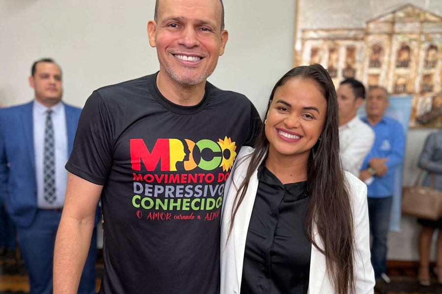 TAISSA SOUSA: Deputada participa de encontro do Movimento dos Depressivos Conhecidos de RO