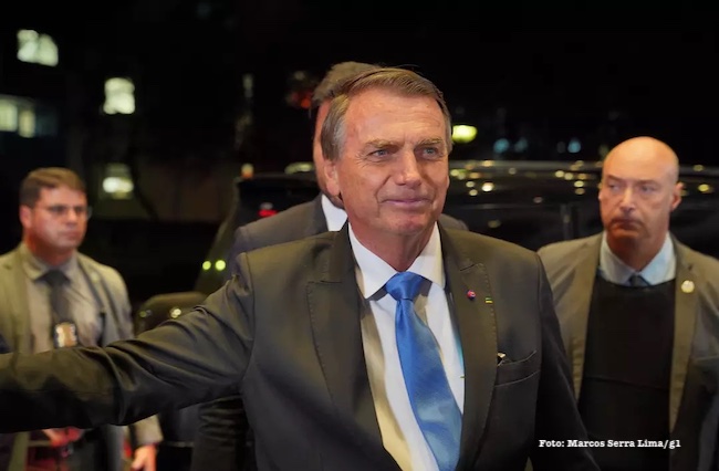 SUFOCO: Bolsonaro cortou R$ 1 bi nos institutos e universidades federais antes da eleição