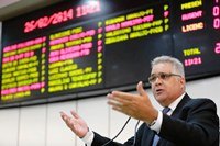 Deputado intercede por melhorias em hospital