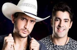 Ônibus da dupla Antony e Gabriel se envolve em acidente
