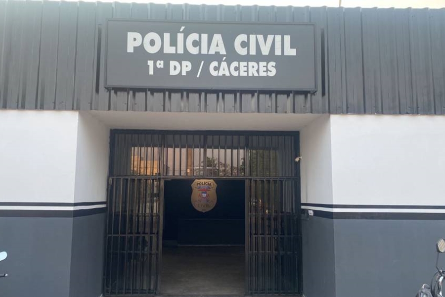 NO ÔNIBUS: Rapaz de 22 anos que havia tentado matar mototaxista é preso em fuga 