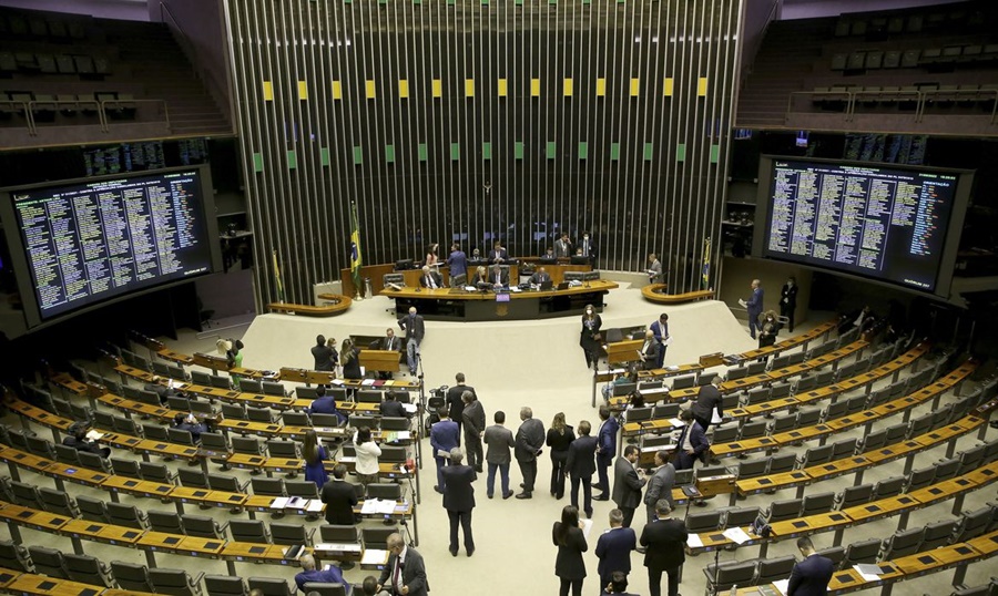 NOVATOS: Câmara Federal terá deputadas transexuais pela primeira vez