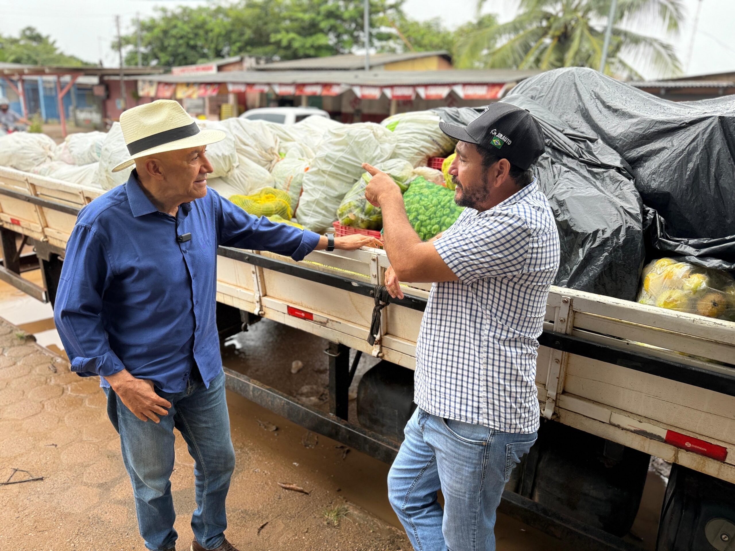CONFÚCIO MOURA: Produtores rurais ampliam renda levando alimento saudável a famílias de Candeias 