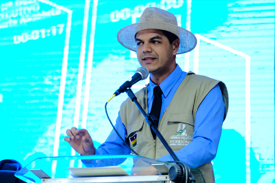 RO RURAL SHOW: Deputado celebra aprovação de PL em defesa dos produtores do café de qualidade