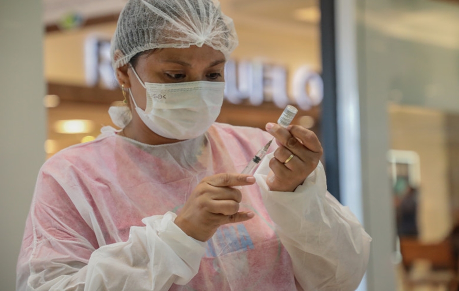COVID-19: Vacinação no PVH Shopping será suspensa nesta sexta (25) e sábado (26)