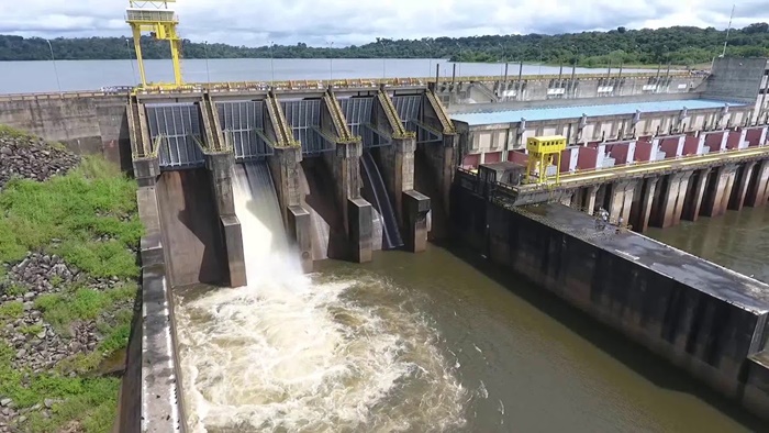 AVISO: Usina de Samuel anuncia abertura das comportas e há possibilidade de alagamentos