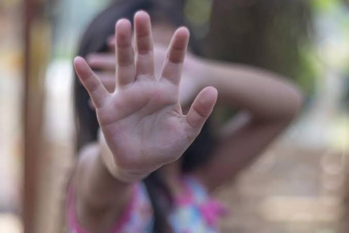 HORROR: Criança revela que era estuprada pelo padrasto e PM é acionada