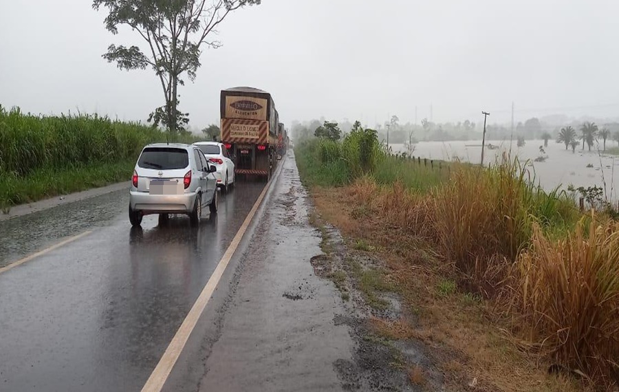 EM RONDÔNIA: BR-364 é liberada e PRF informa que não há pontos de alagamento