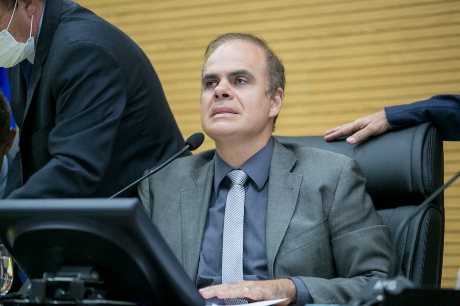 DEPUTADO: Alan Queiroz defende redução de impostos em Rondônia