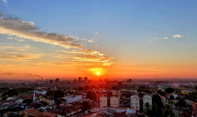 TEMPO: A previsão é de um sol forte neste domingo (15) em RO