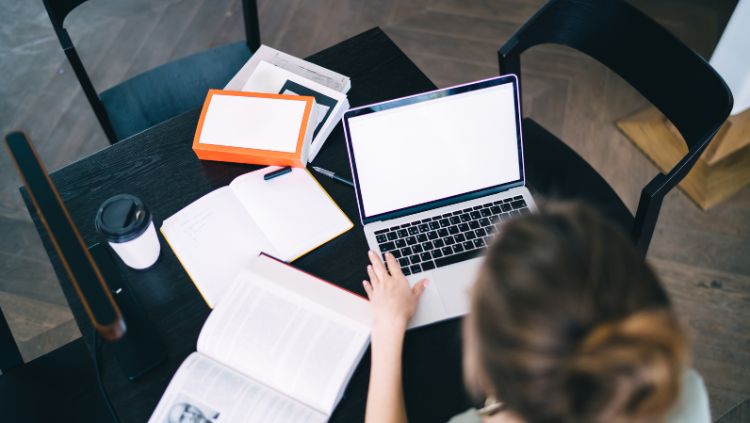 EDUFRO: Curso de capacitação 'Comunicação Científica e o Open Journal Systems 