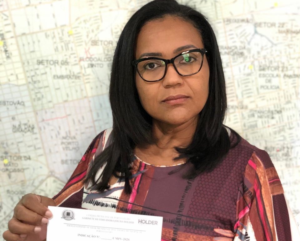 MORADORES DE RUA: Vereadora Joelna Holder solicita ao governo a criação de política pública