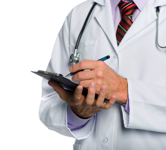 RESIDÊNCIA MÉDICA: Unir lança edital para processo seletivo/2018