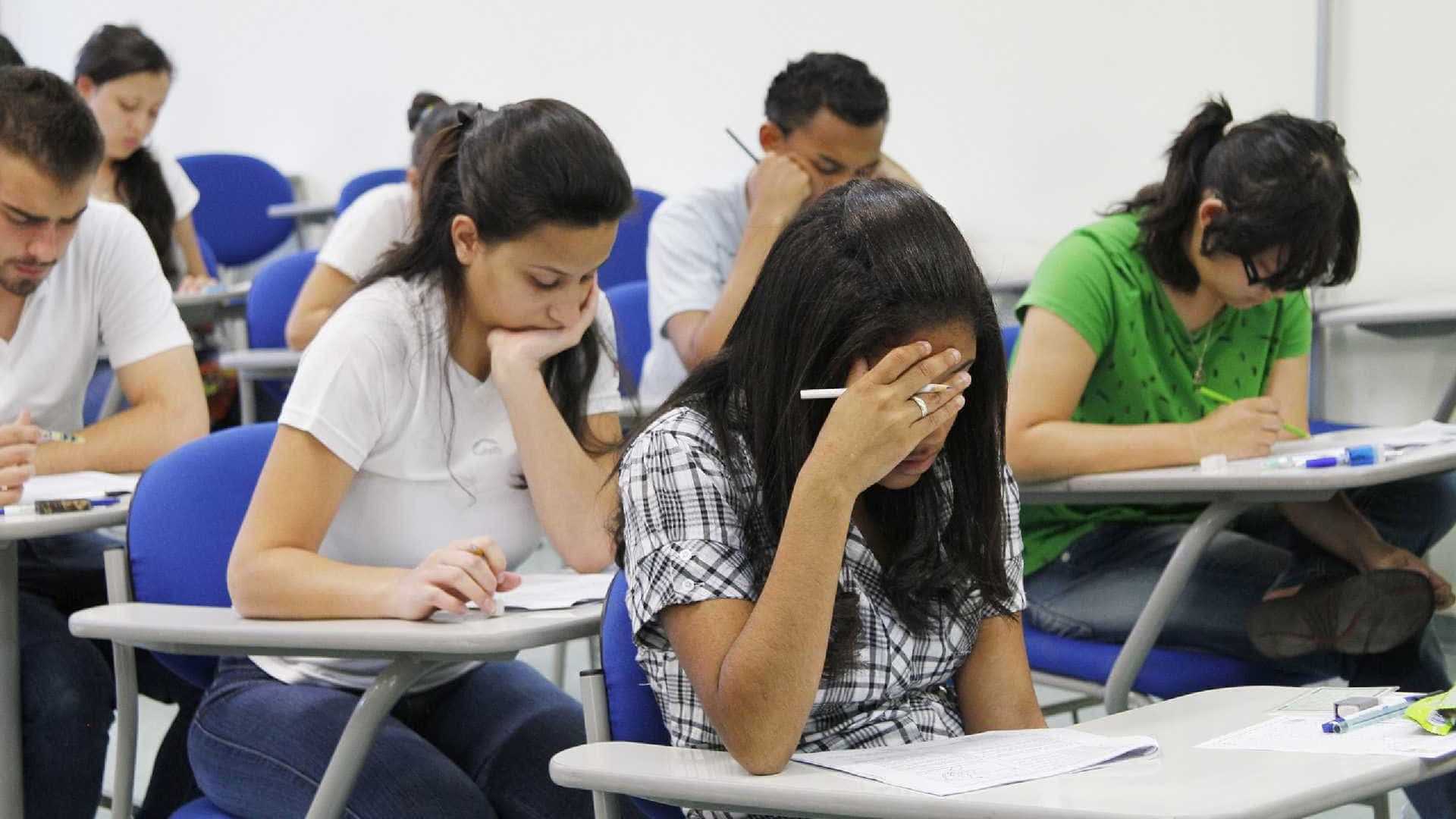 FIES: MEC prorroga inscrição para estudantes do Fies no 2º semestre