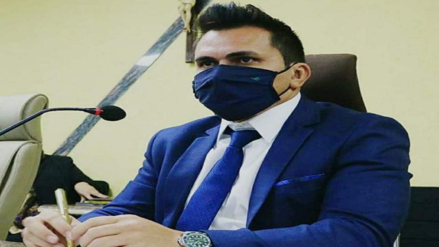 VEREADOR: Edimilson Dourado solicita redutores de velocidade para a Estrada dos Japoneses